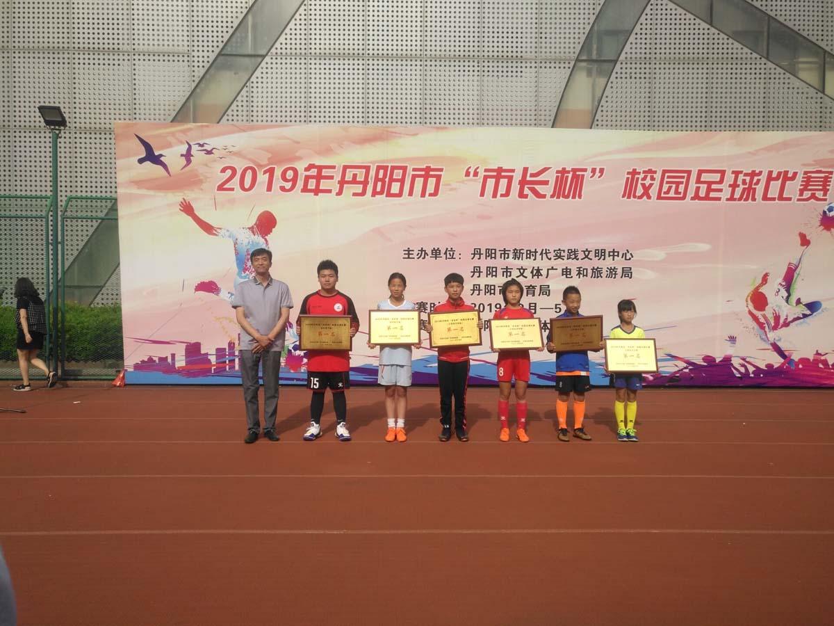 QQ图片20190529073303.jpg